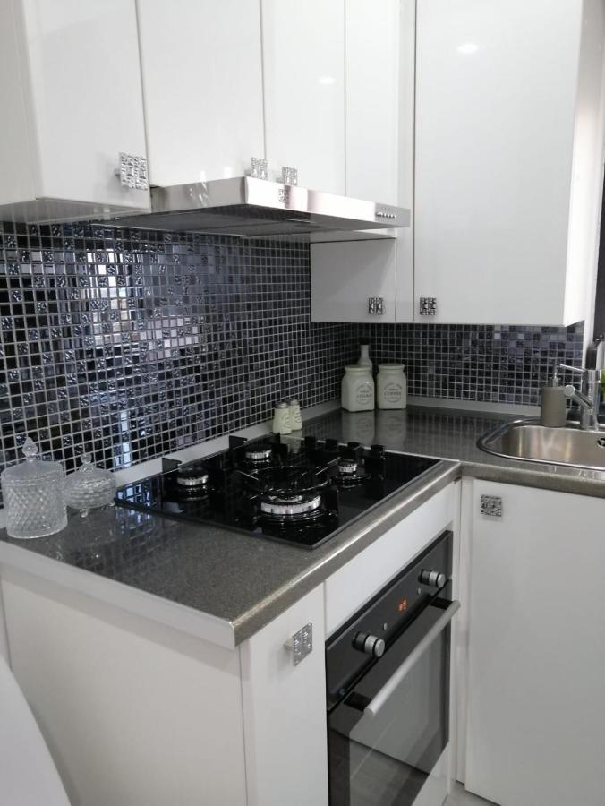Nemo Apartment Năvodari Екстериор снимка